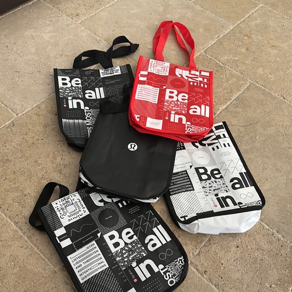 5x small New Lulululemon bags - Picture 1 of 2